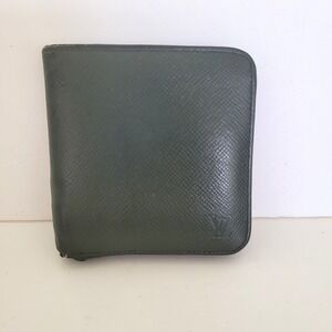 Louis Vuitton Taiga Leather Compact Zippy‎ Wallet Green CA0051 Mens Bifold Spain